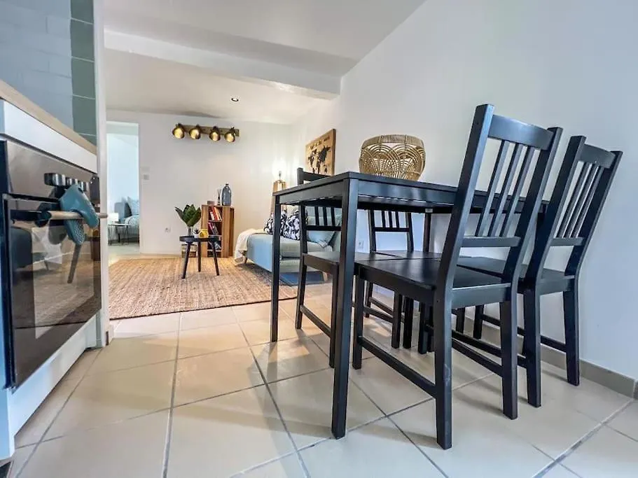 Apartment Le Gite 2 - T2 Spacieux, Ideal 4 Voyageurs, Confort Malause France